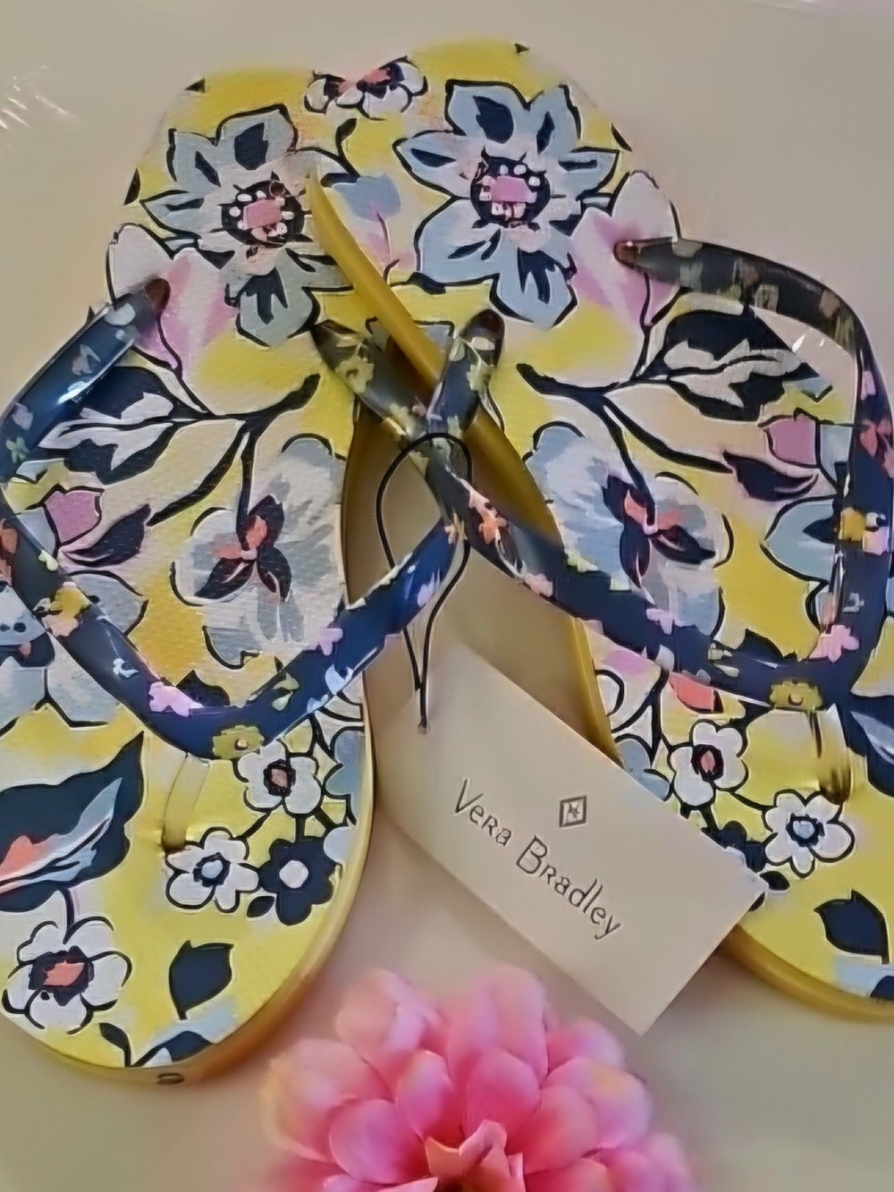 New Vera Bradley "Sunny Garden" Yellow Floral Flip Flops (S) Fits Size 5-6